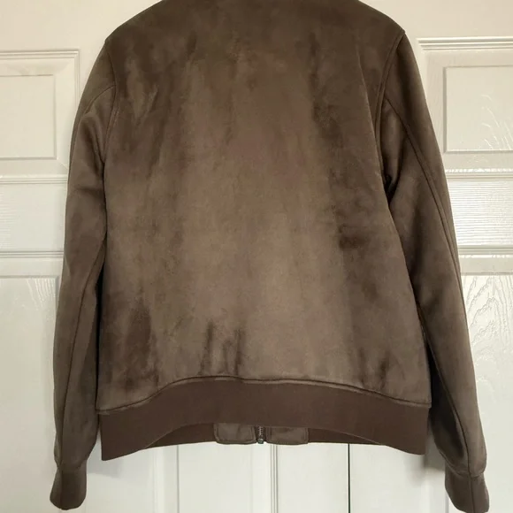 Abercrombie & Fitch Vegan Suede Bomber Jacket - Picture 5 of 8